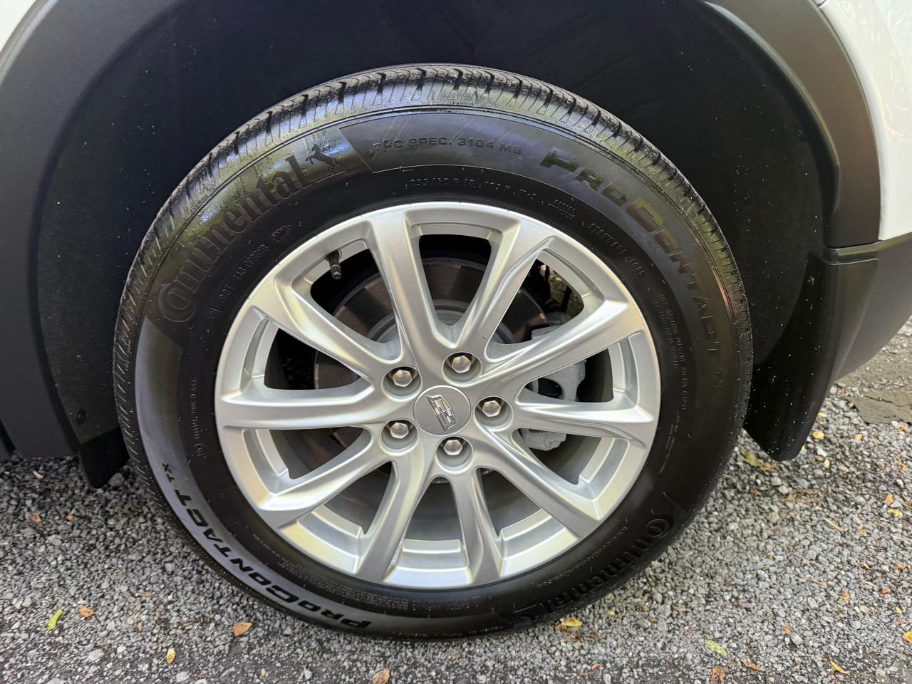 Cadillac XT4 Luxury AWD 2023