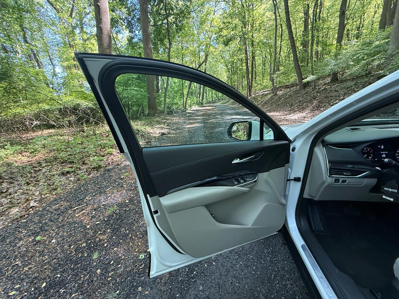 Cadillac XT4 Luxury AWD 2023