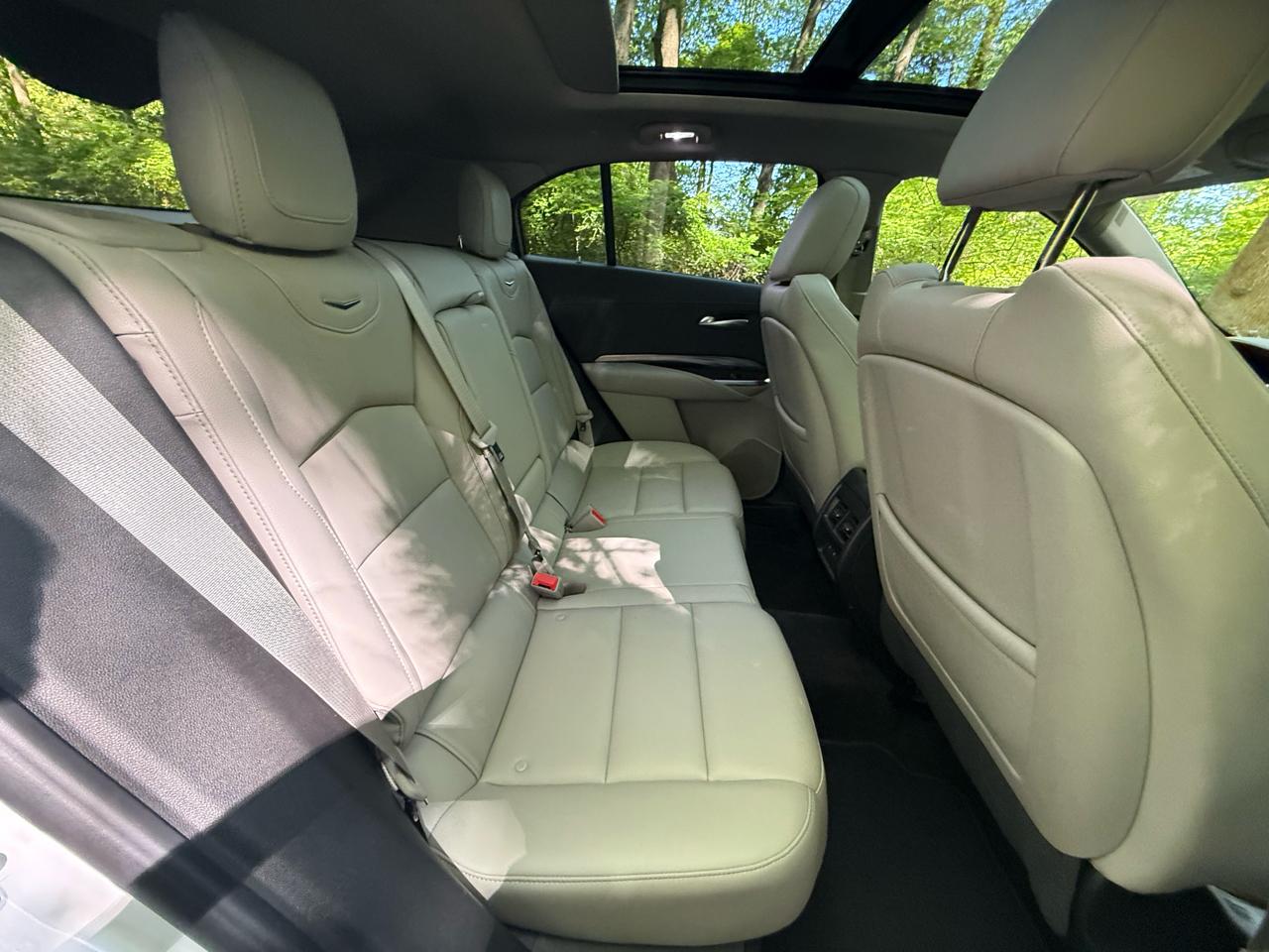 Cadillac XT4 Luxury AWD 2023