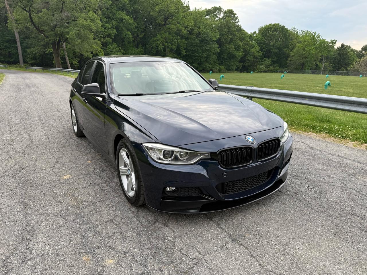 BMW 3-Series 328i Sedan 2015