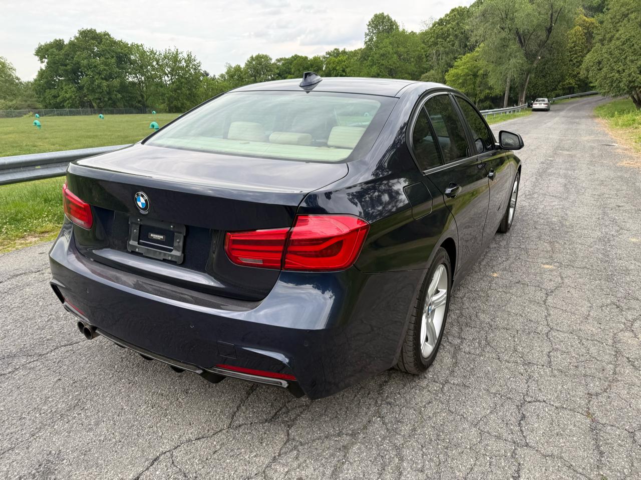 BMW 3-Series 328i Sedan 2015