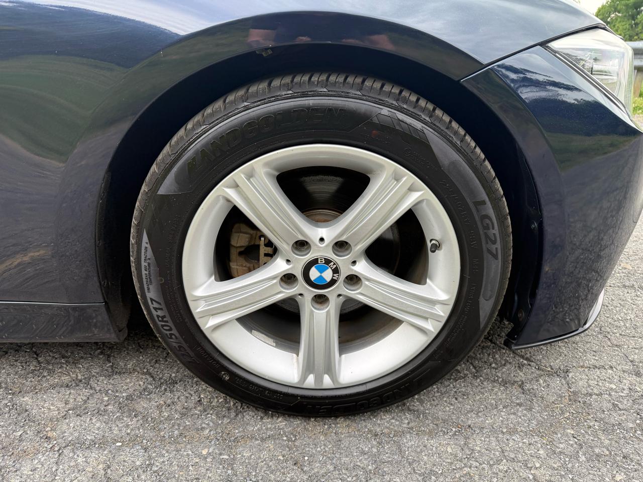 BMW 3-Series 328i Sedan 2015