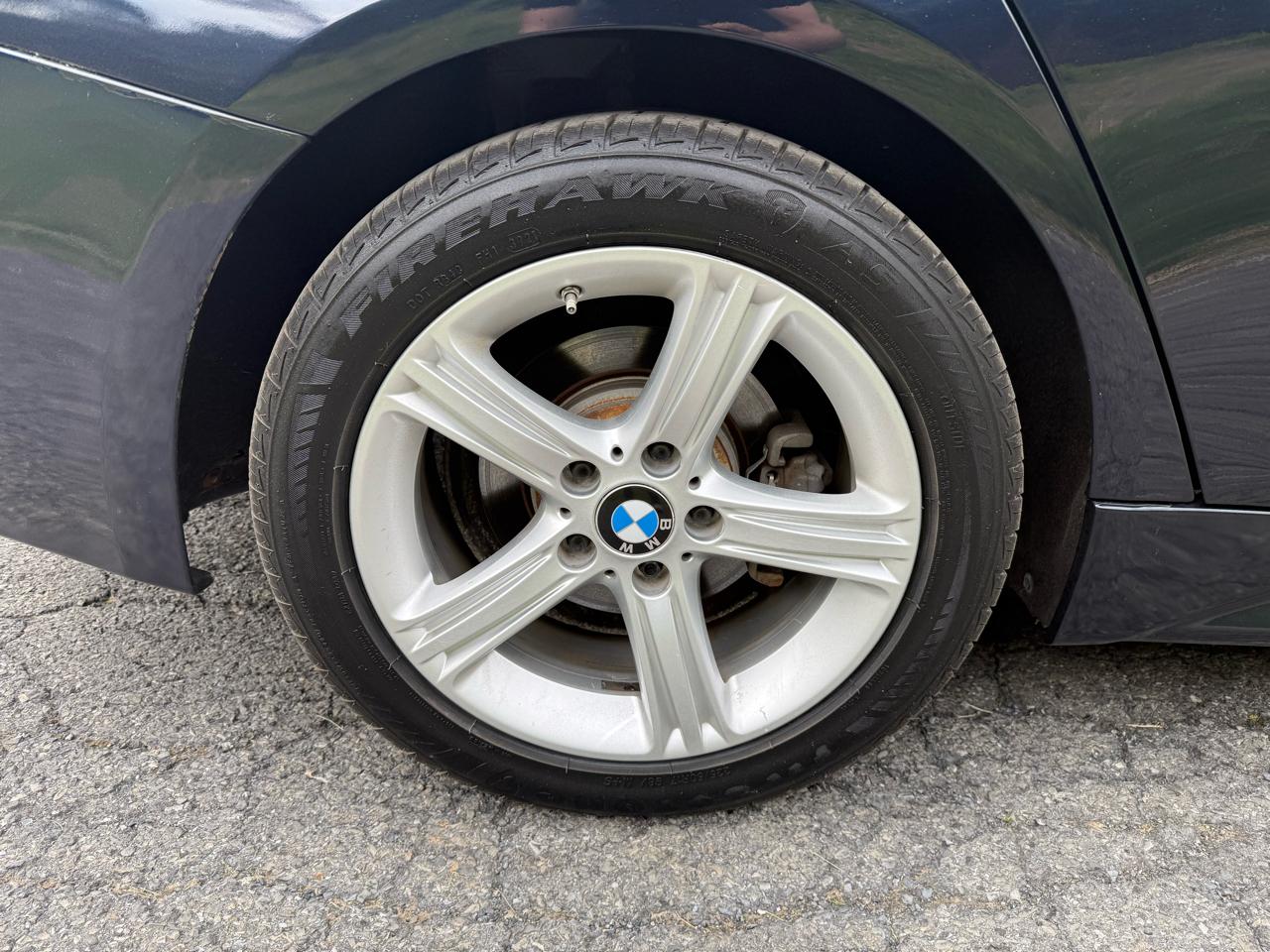 BMW 3-Series 328i Sedan 2015