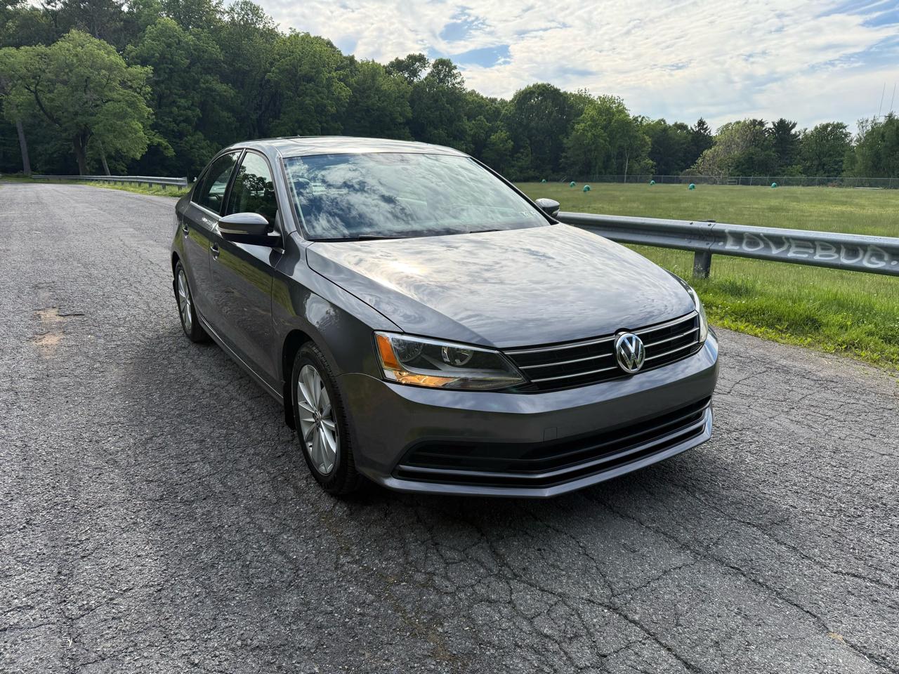 Volkswagen Jetta SE 6A 2016