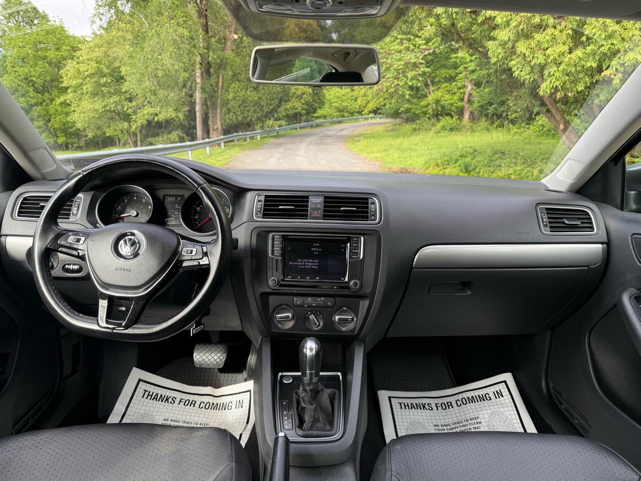 Volkswagen Jetta SE 6A 2016