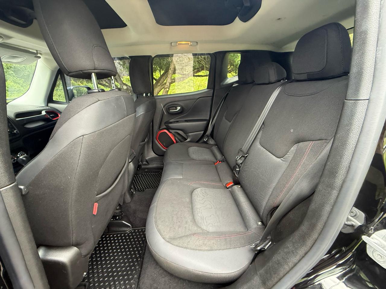Jeep Renegade Trailhawk 2016