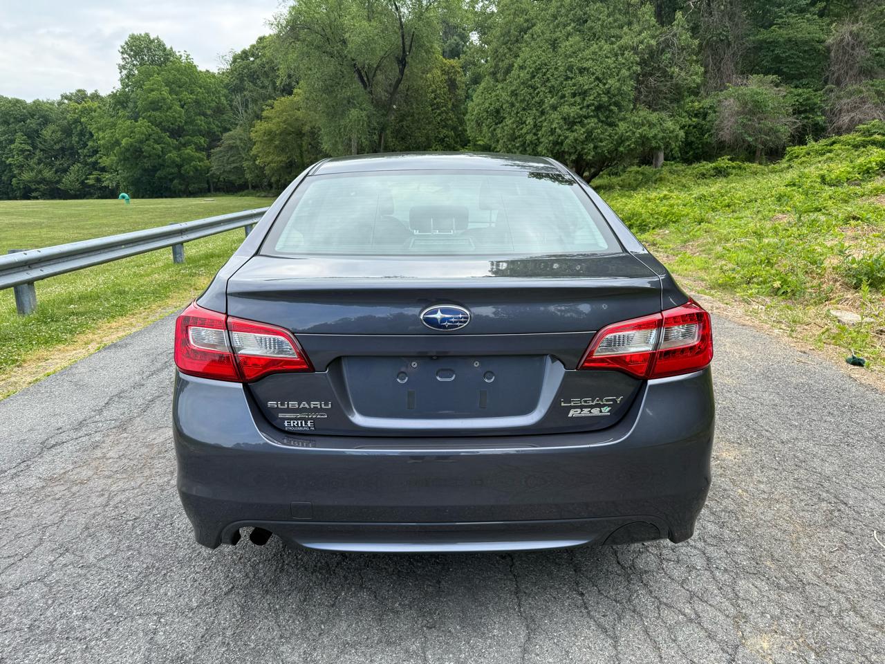 Subaru Legacy 2.5i 2016