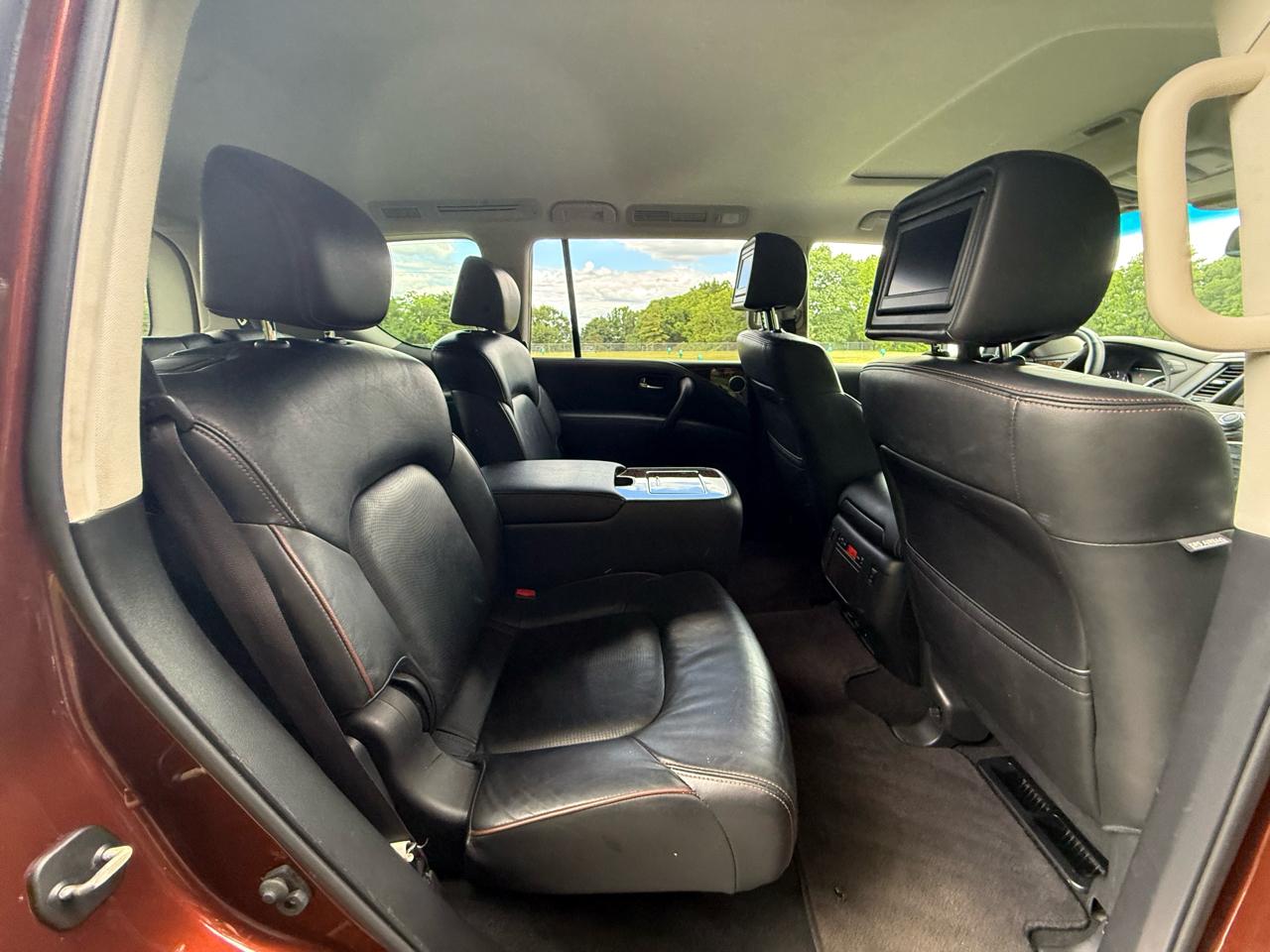Nissan Armada Platinum AWD 2017