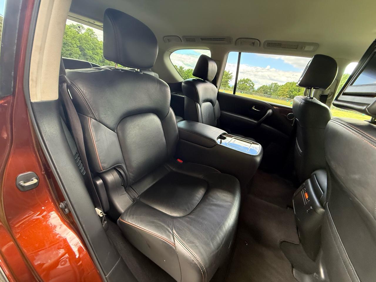 Nissan Armada Platinum AWD 2017