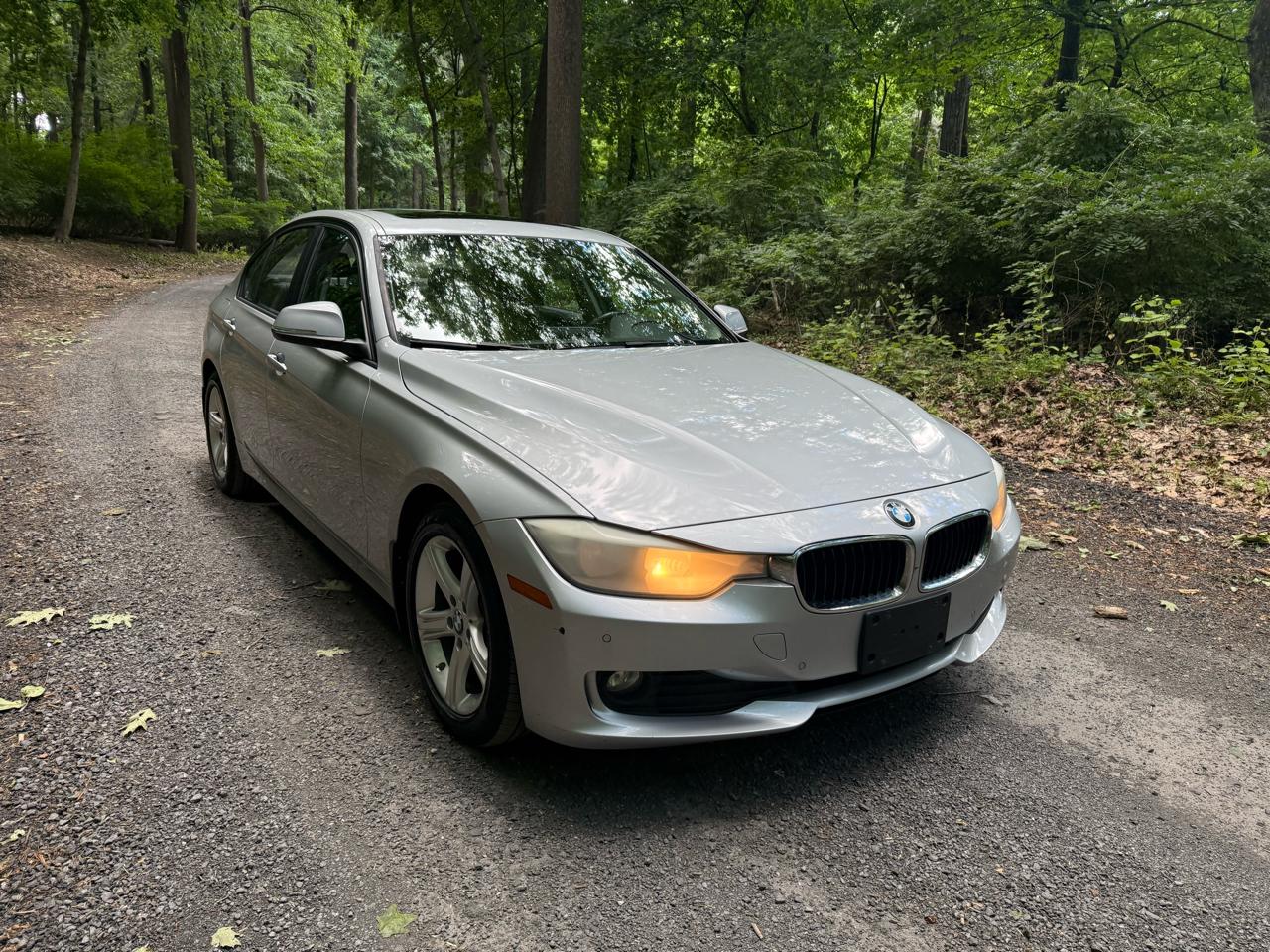 BMW 3-Series 320i xDrive 2013