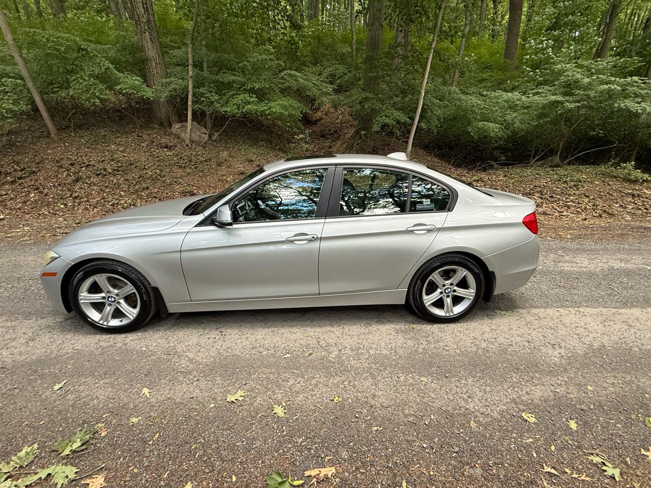 BMW 3-Series 320i xDrive 2013