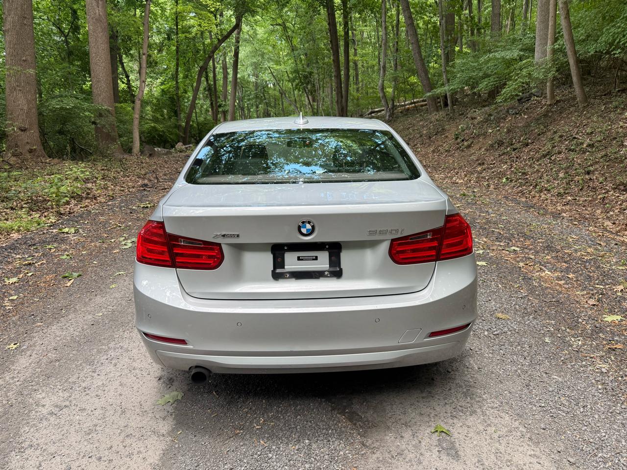 BMW 3-Series 320i xDrive 2013