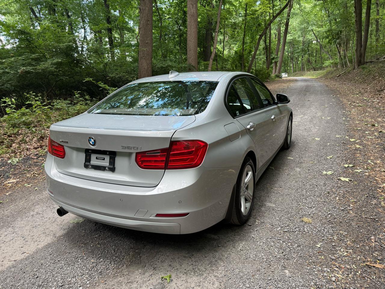 BMW 3-Series 320i xDrive 2013