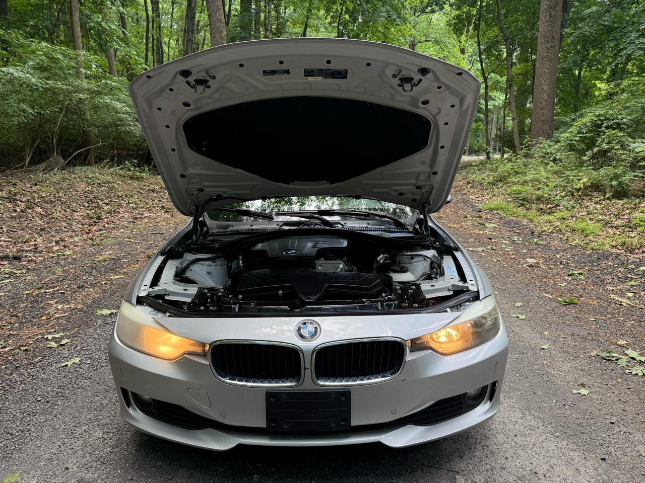 BMW 3-Series 320i xDrive 2013