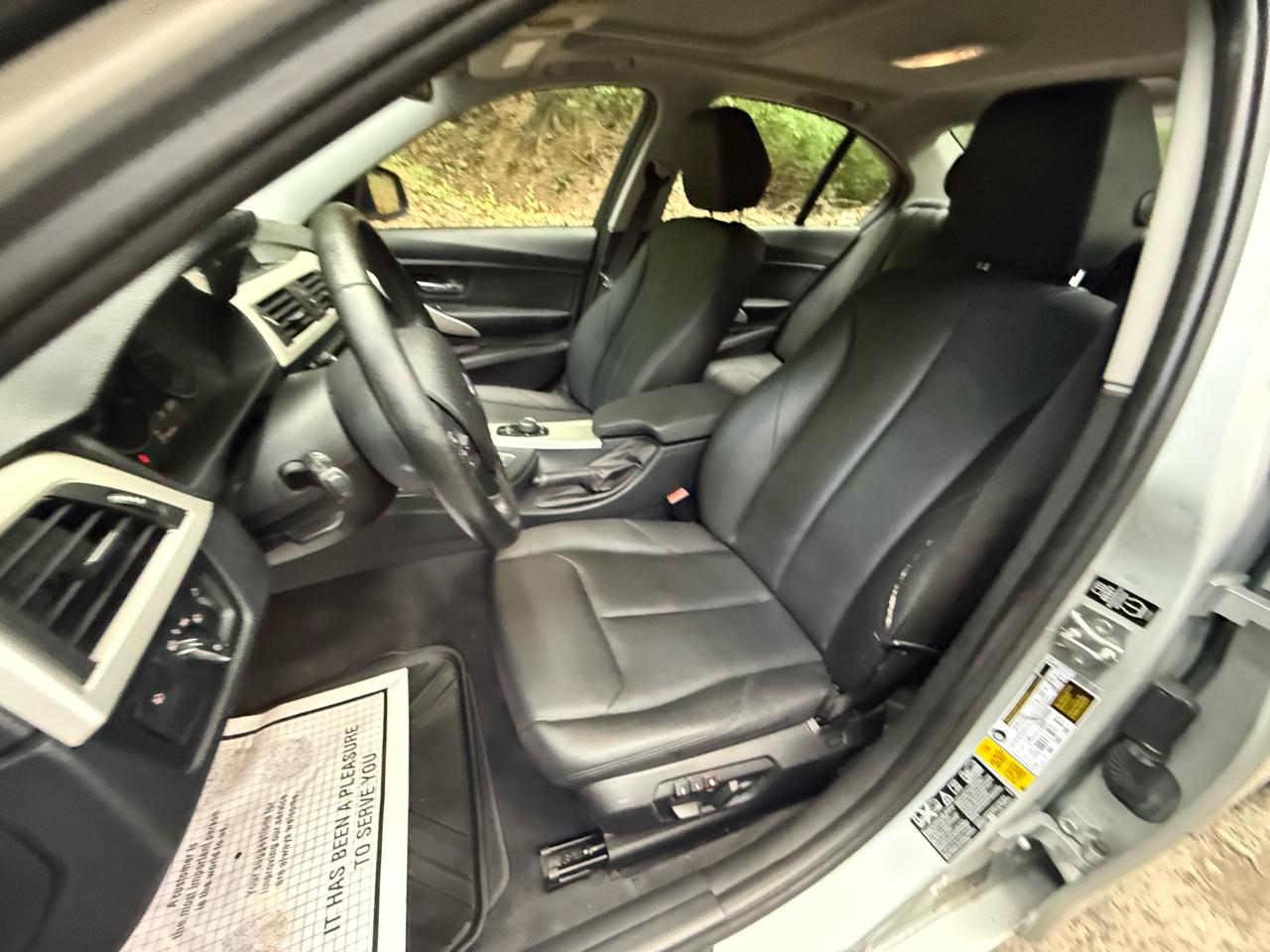 BMW 3-Series 320i xDrive 2013