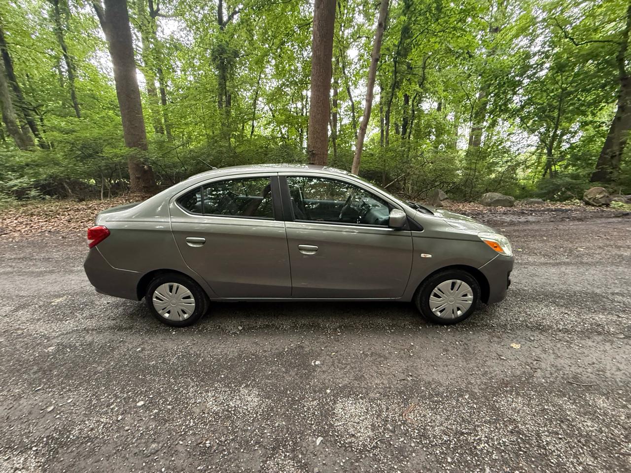 Mitsubishi Mirage G4 SE 5M 2017