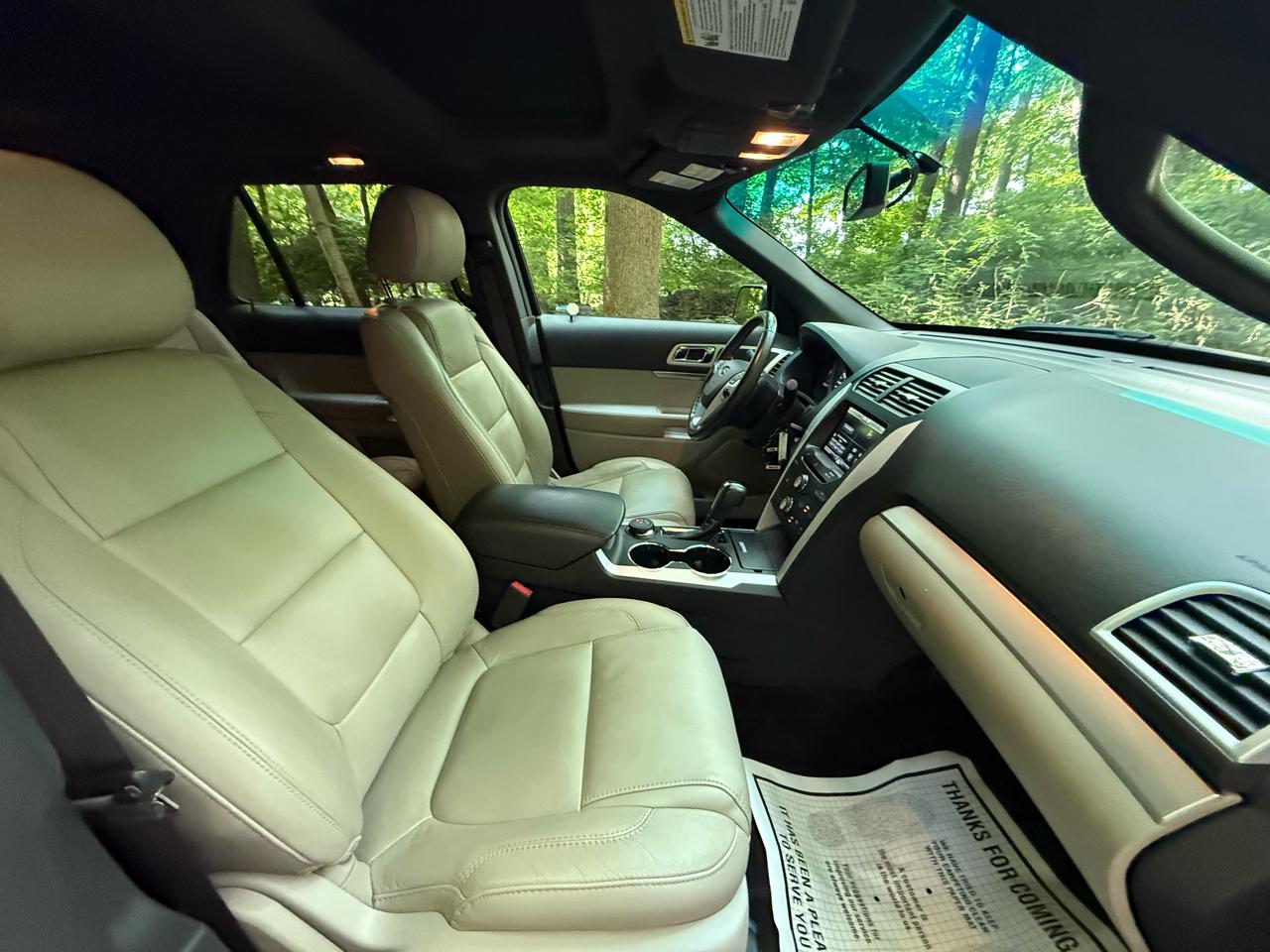 Ford Explorer XLT 4WD 2015