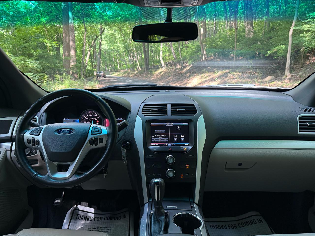 Ford Explorer XLT 4WD 2015