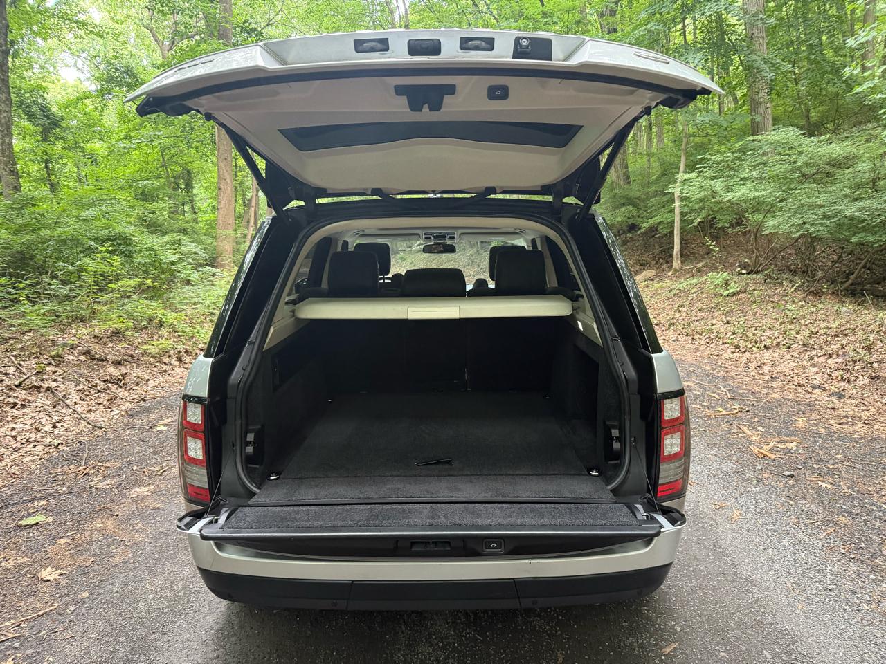 Land Rover Range Rover 3.0L V6 Supercharged HSE 2014