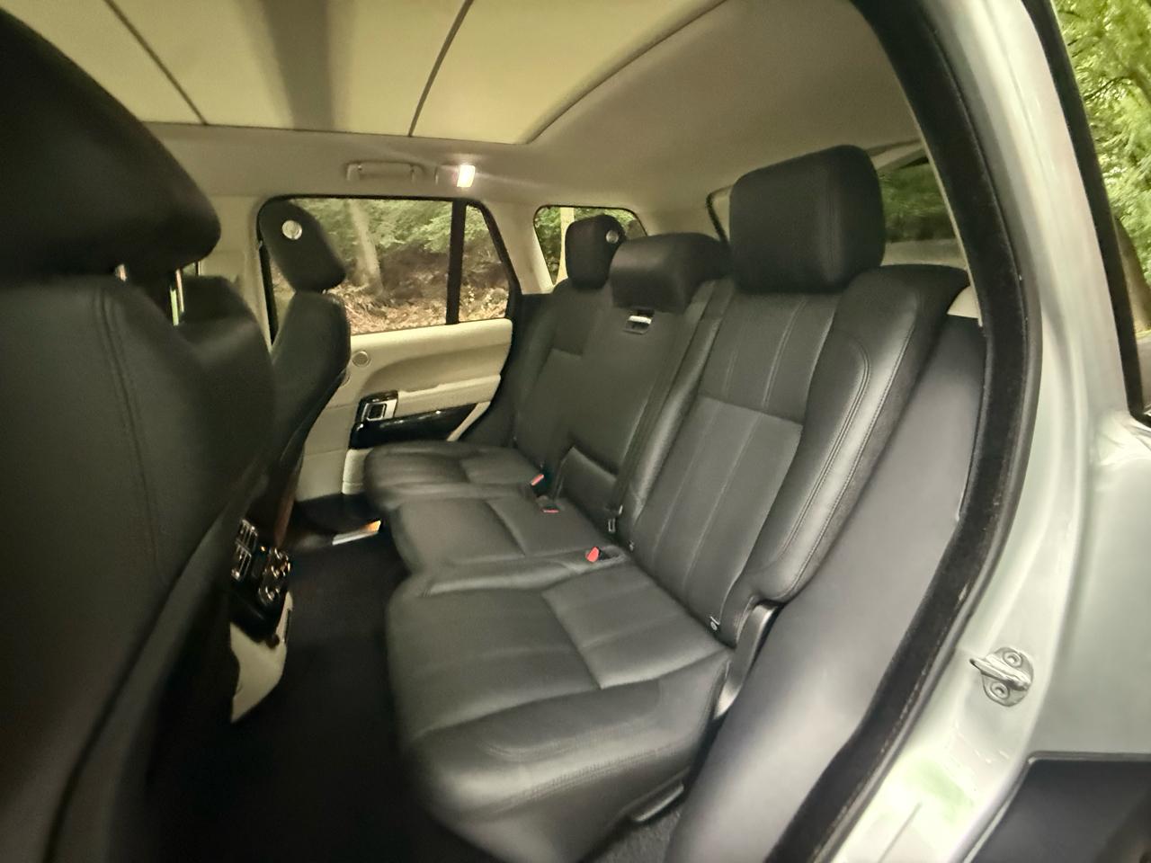 Land Rover Range Rover 3.0L V6 Supercharged HSE 2014