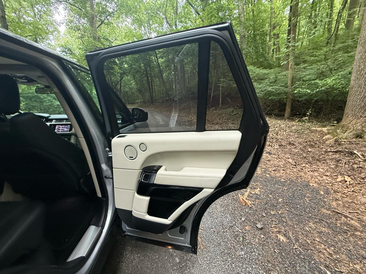 Land Rover Range Rover 3.0L V6 Supercharged HSE 2014