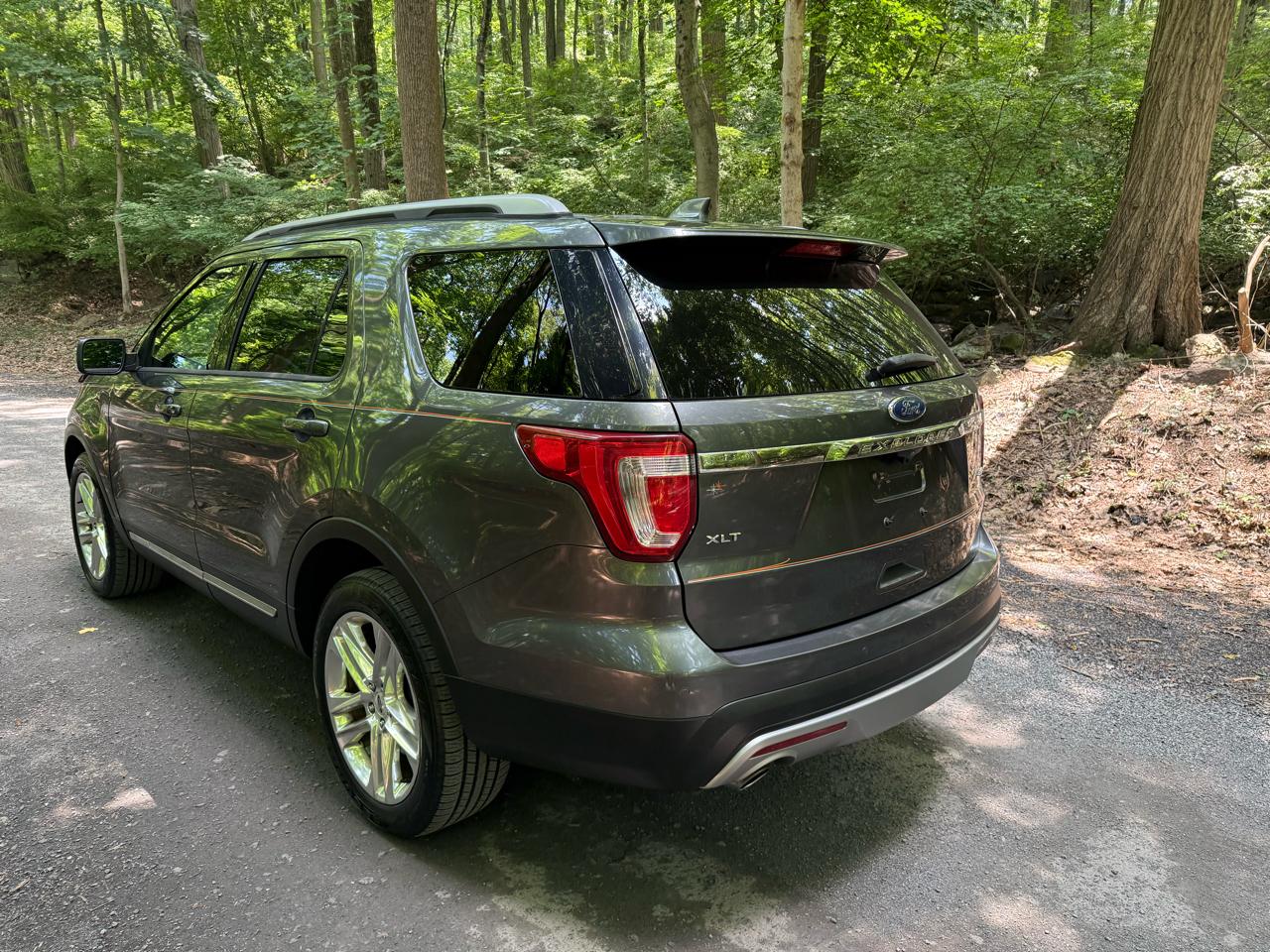 Ford Explorer XLT 4WD 2016