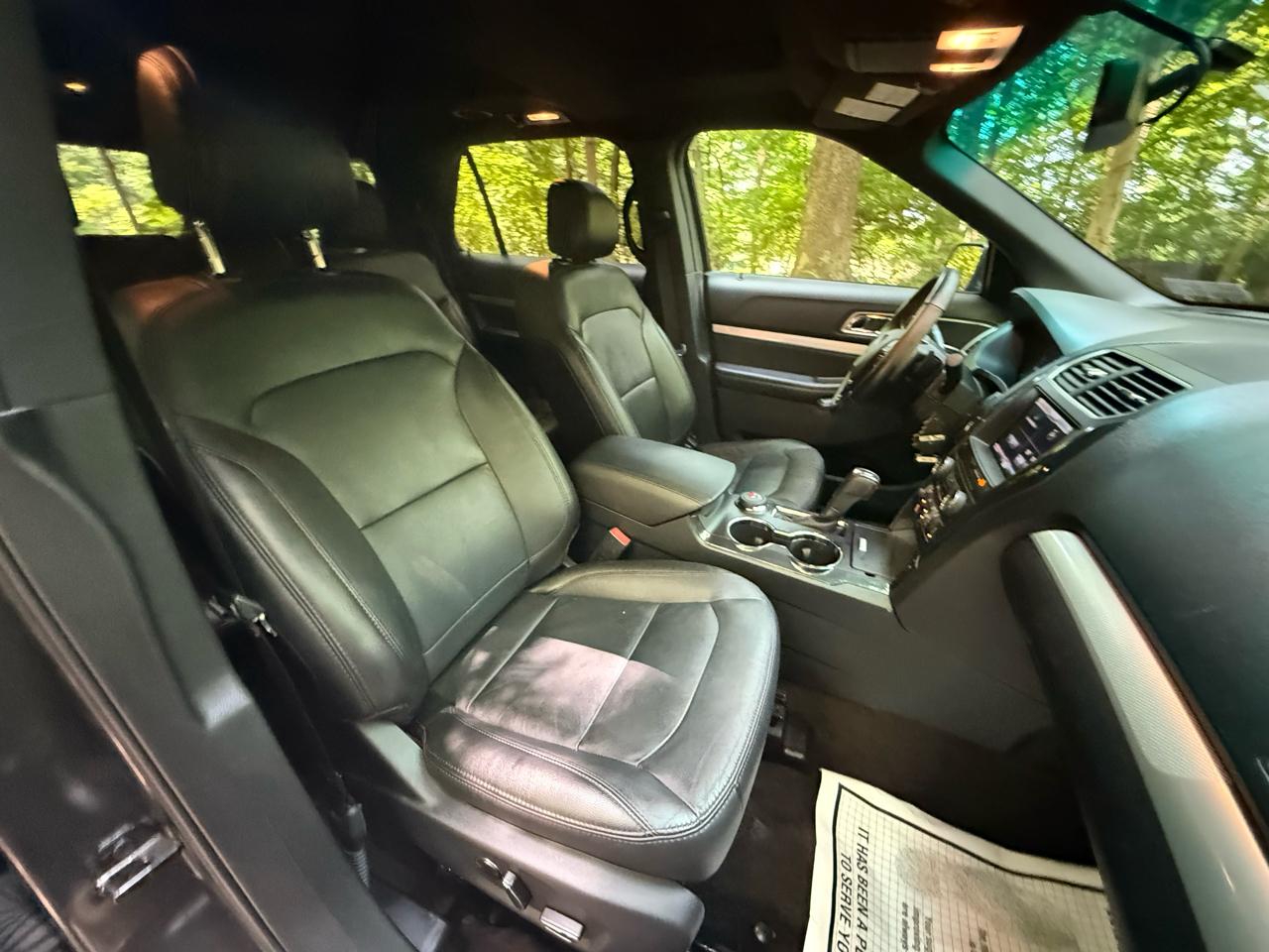 Ford Explorer XLT 4WD 2016