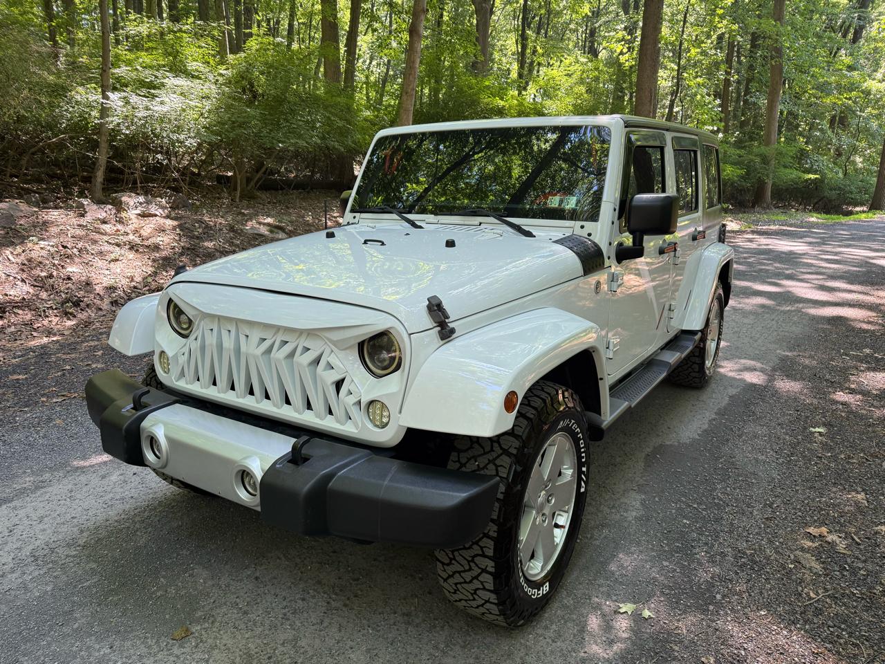 Jeep Wrangler Unlimited Sahara 4WD 2012
