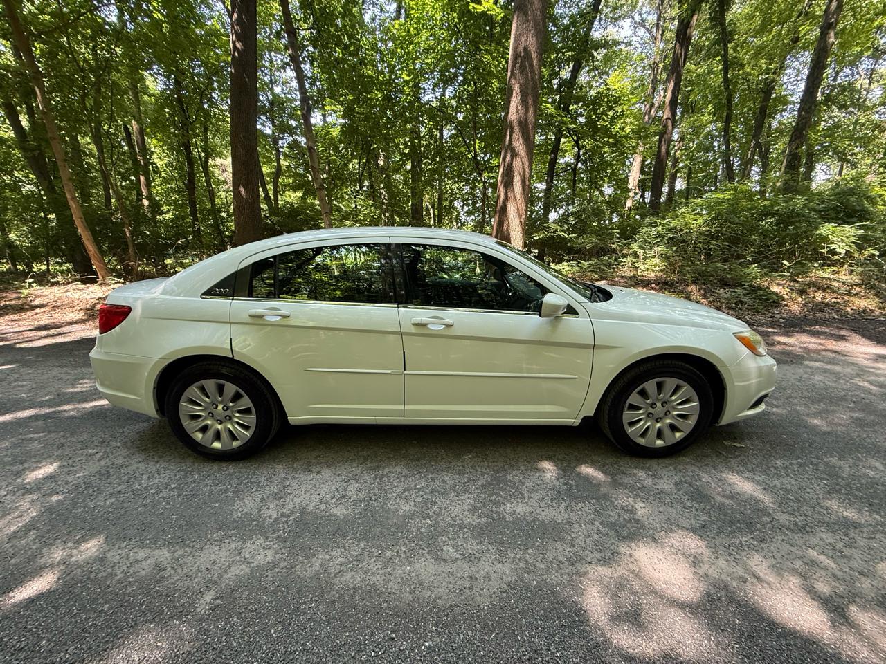 Chrysler 200 LX 2014