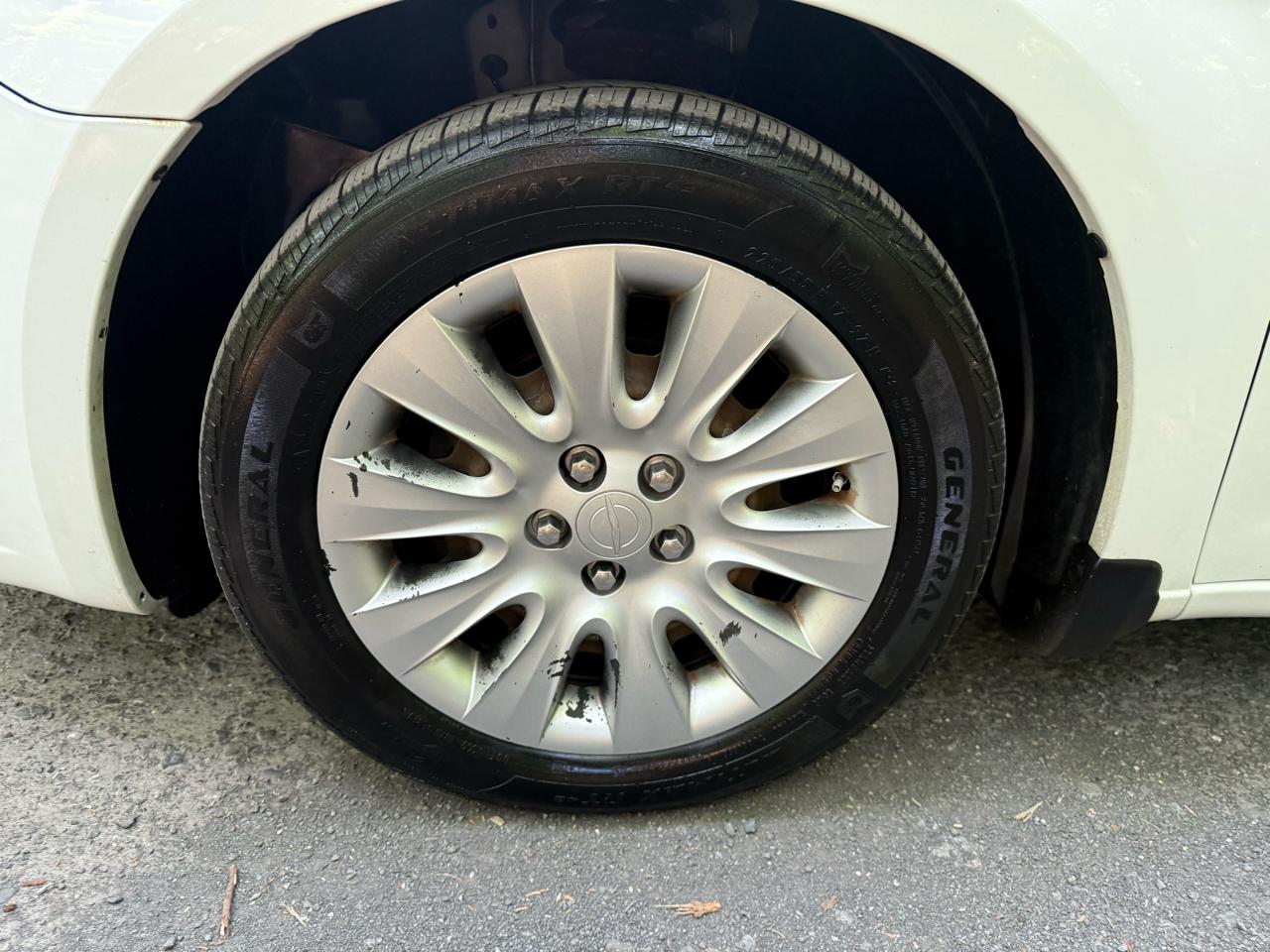 Chrysler 200 LX 2014