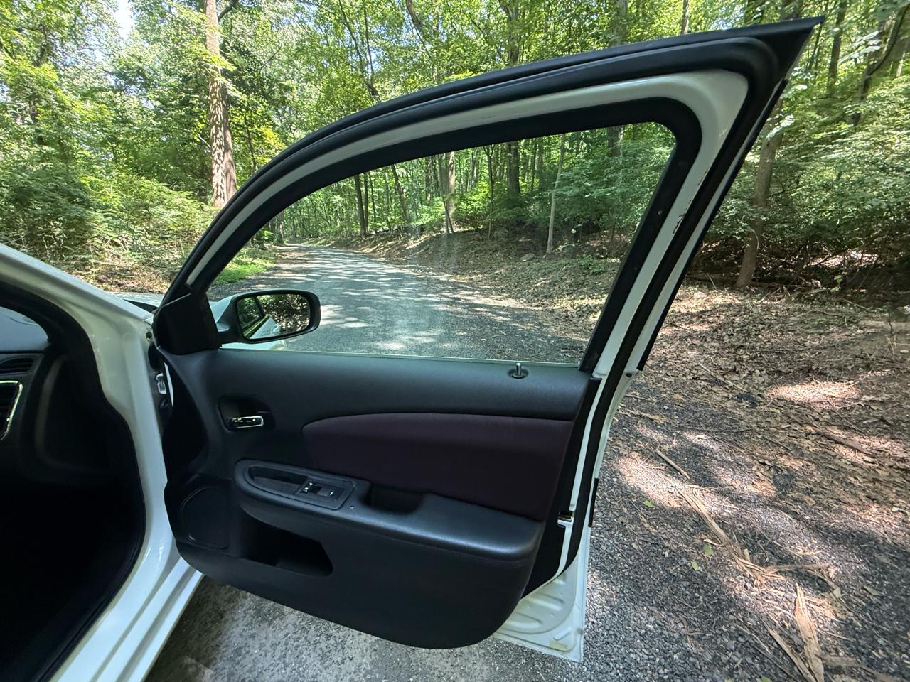 Chrysler 200 LX 2014