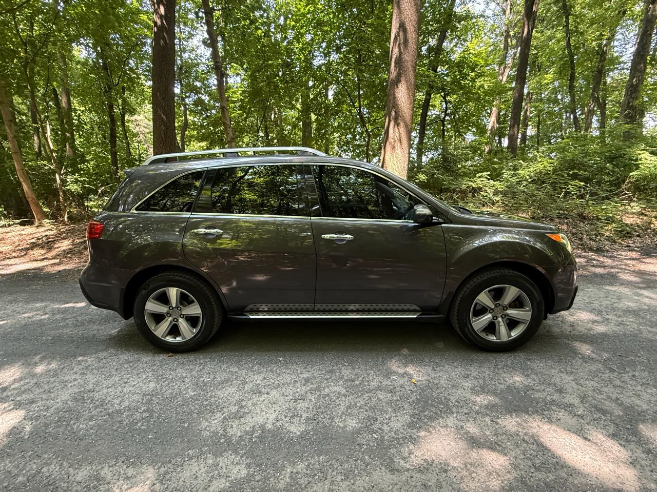 Acura MDX 6-Spd AT w/Tech and Entertainment Package 2012