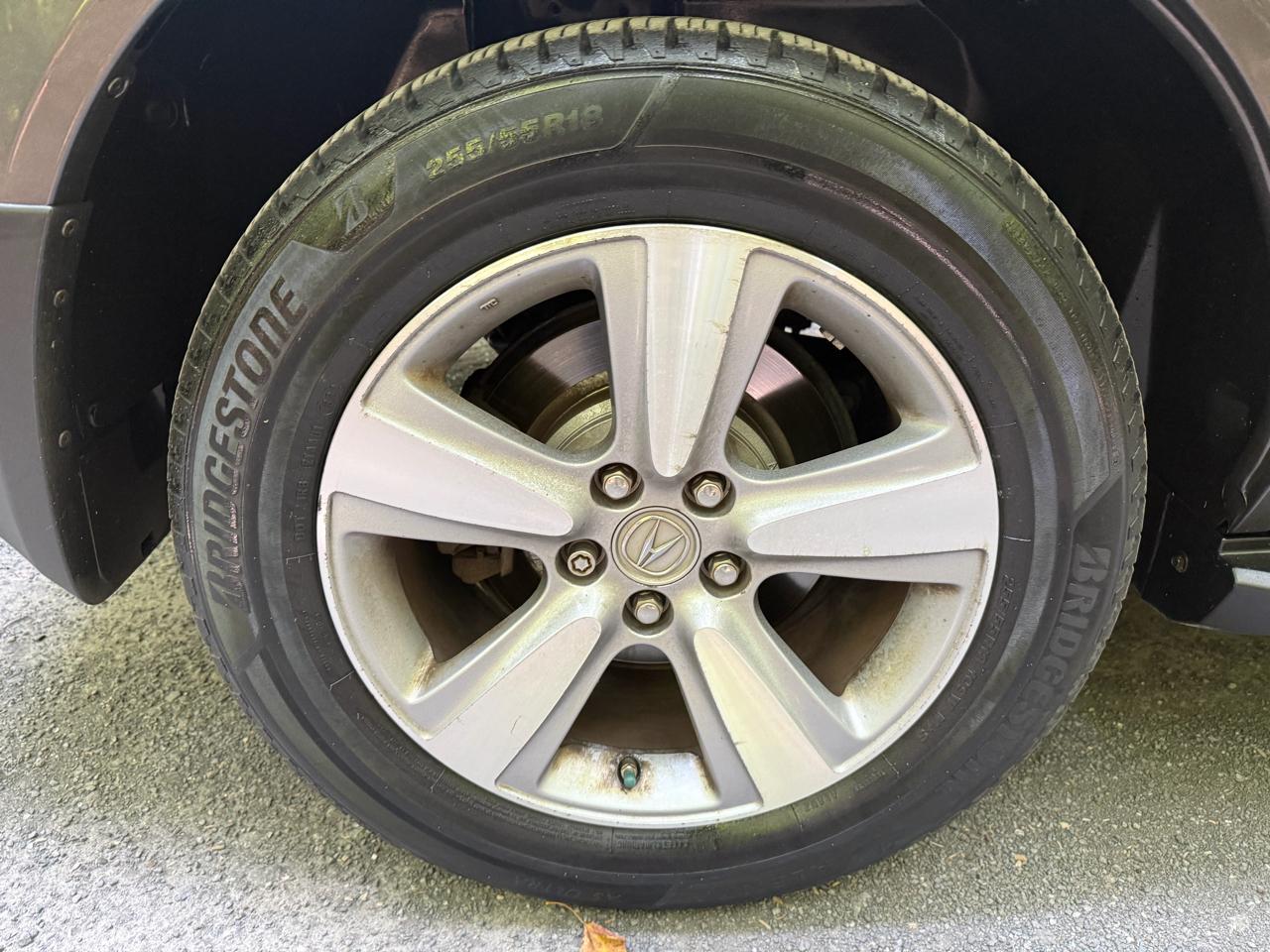 Acura MDX 6-Spd AT w/Tech and Entertainment Package 2012