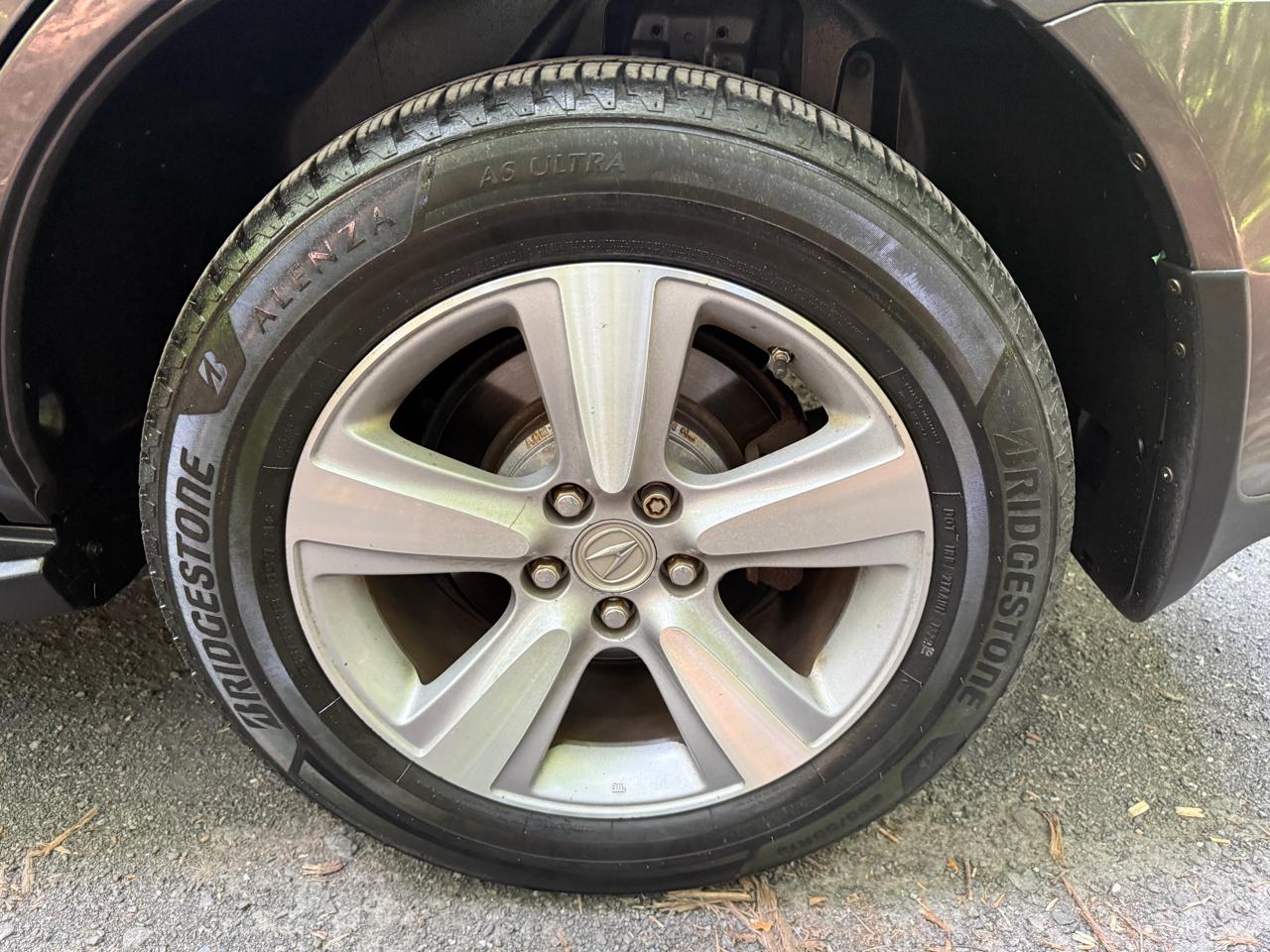 Acura MDX 6-Spd AT w/Tech and Entertainment Package 2012
