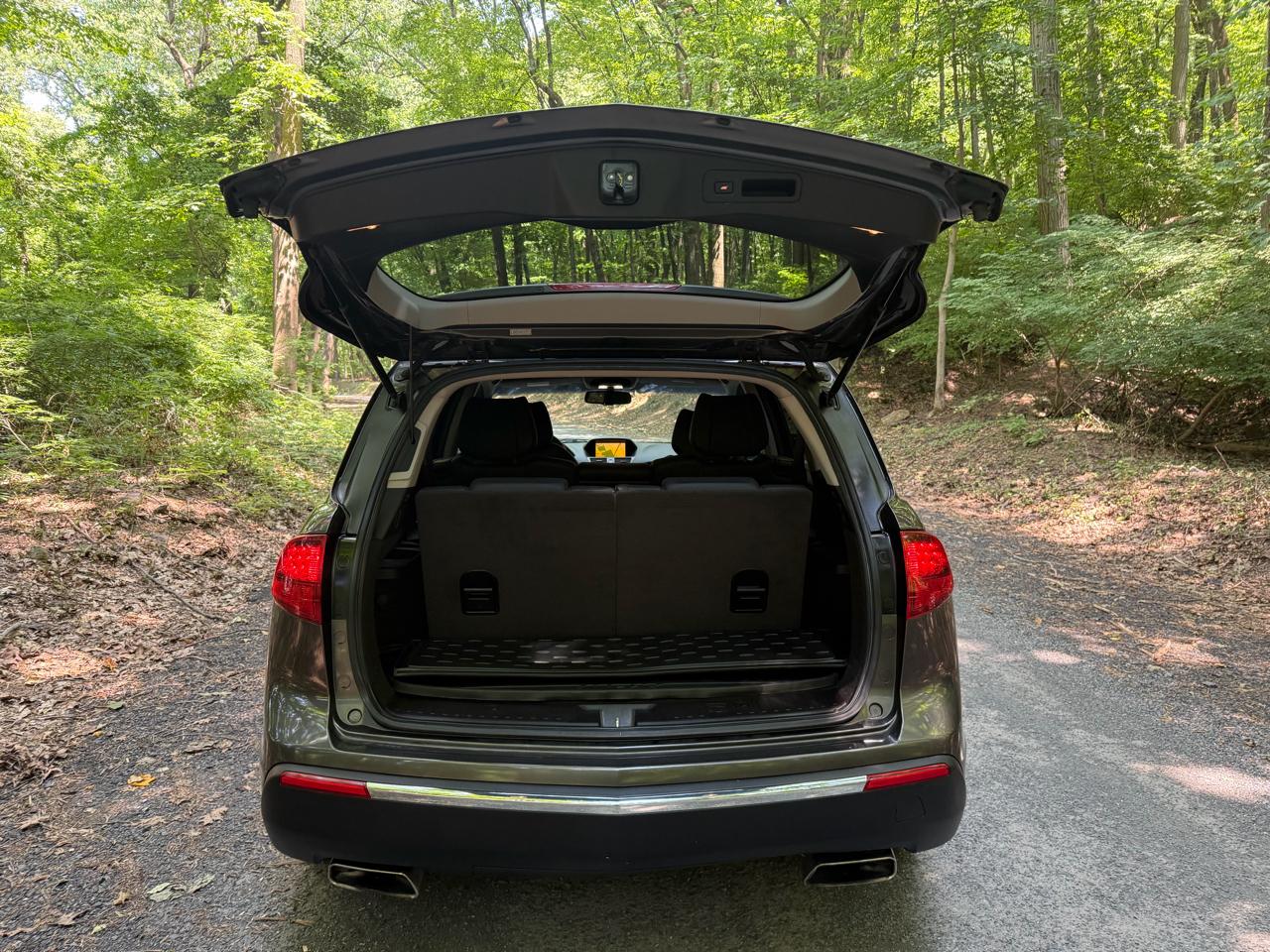 Acura MDX 6-Spd AT w/Tech and Entertainment Package 2012