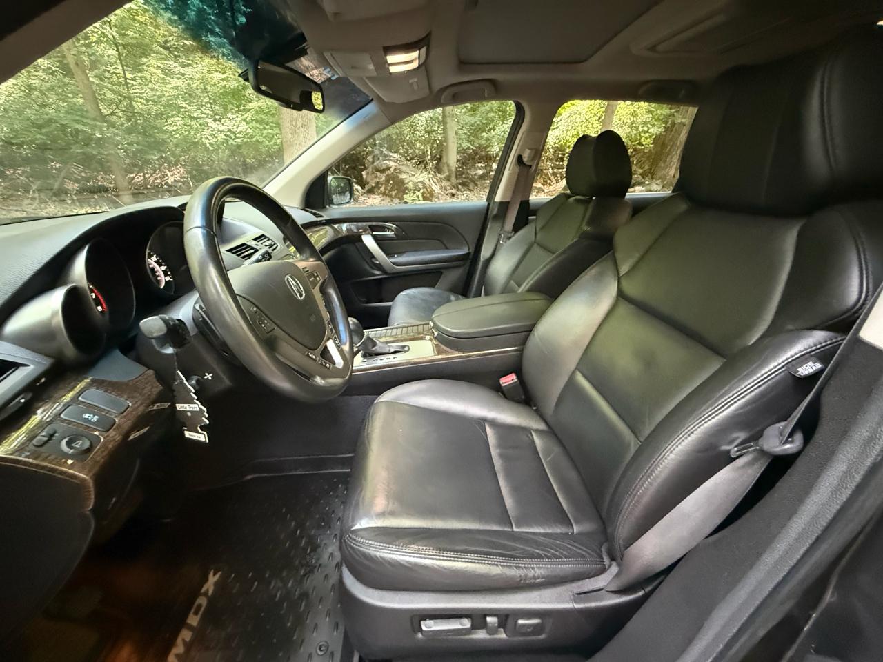 Acura MDX 6-Spd AT w/Tech and Entertainment Package 2012