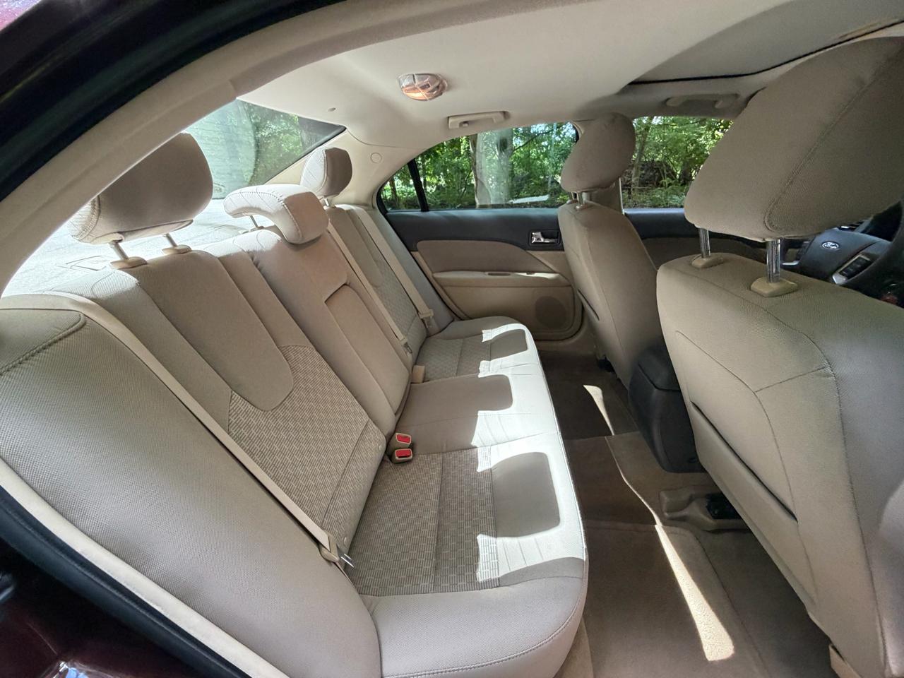 Ford Fusion I4 SE 2011