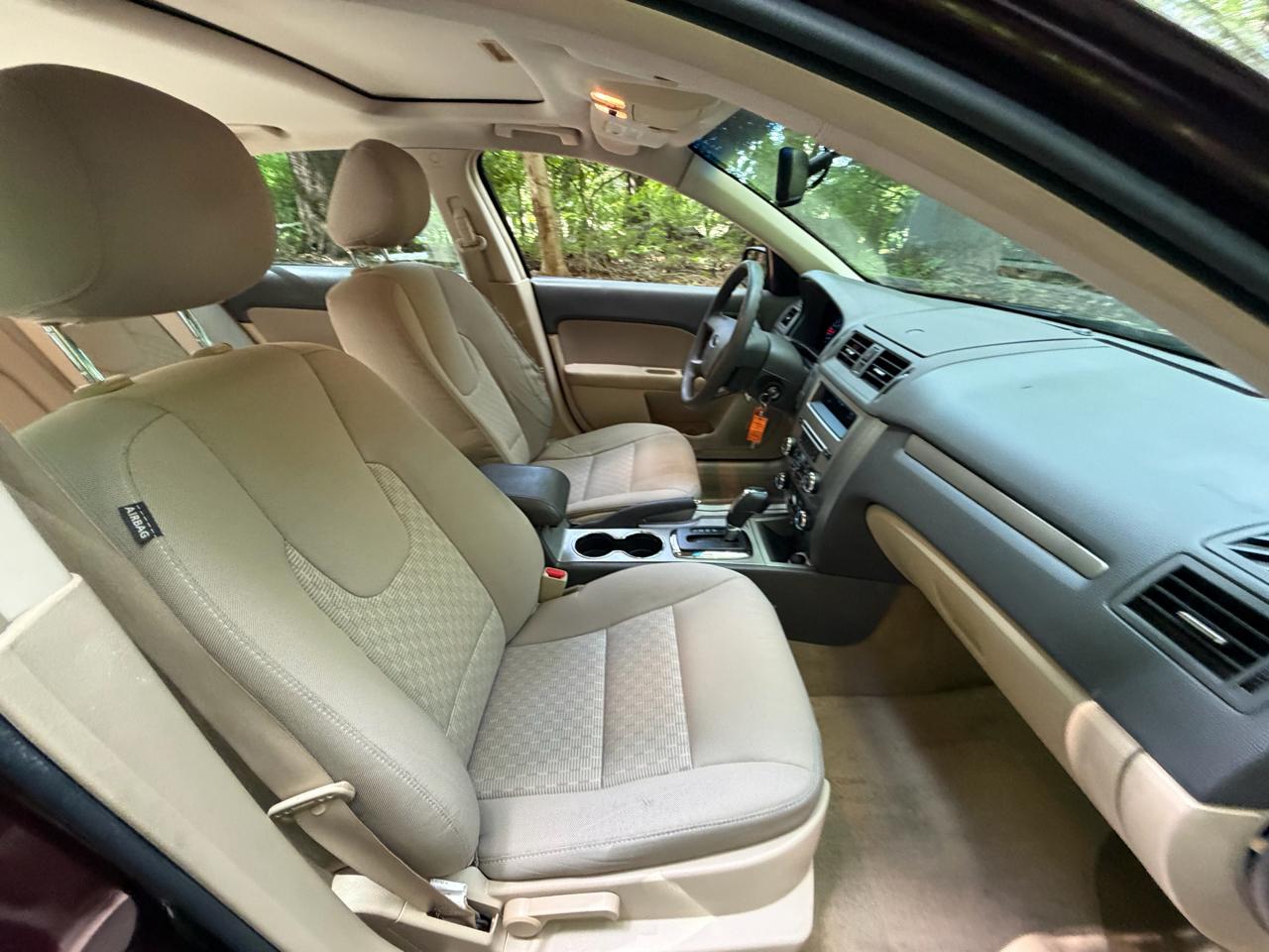 Ford Fusion I4 SE 2011