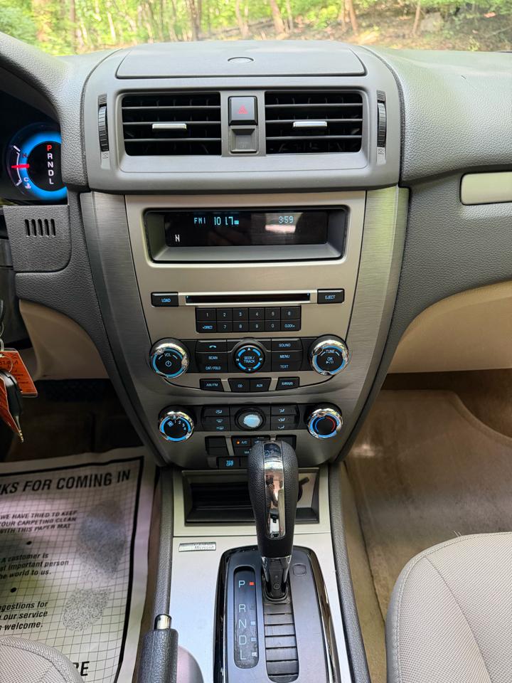 Ford Fusion I4 SE 2011