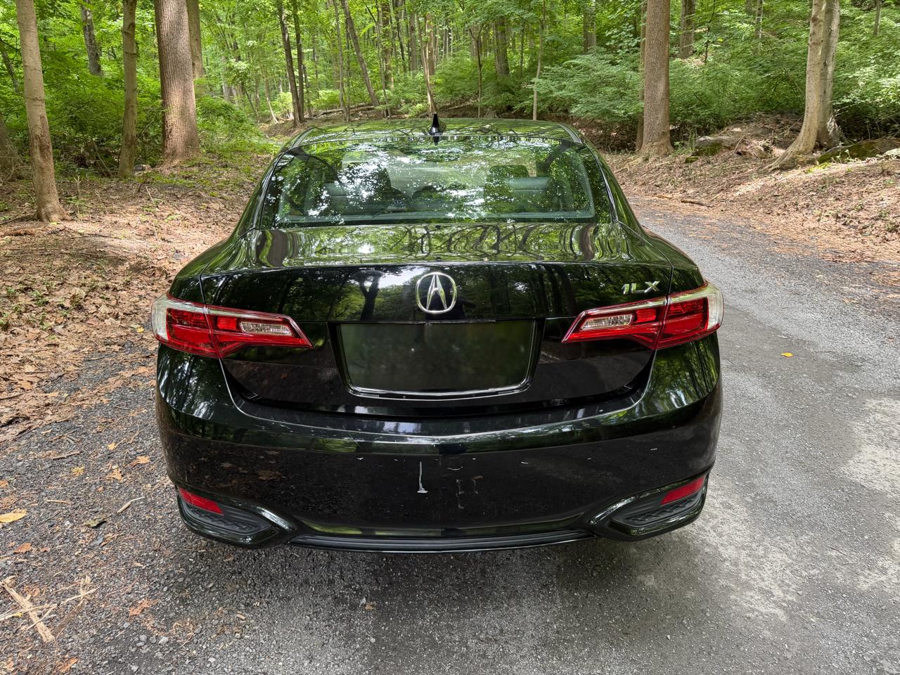 Acura ILX 8-Spd AT w/ Premium Package 2017