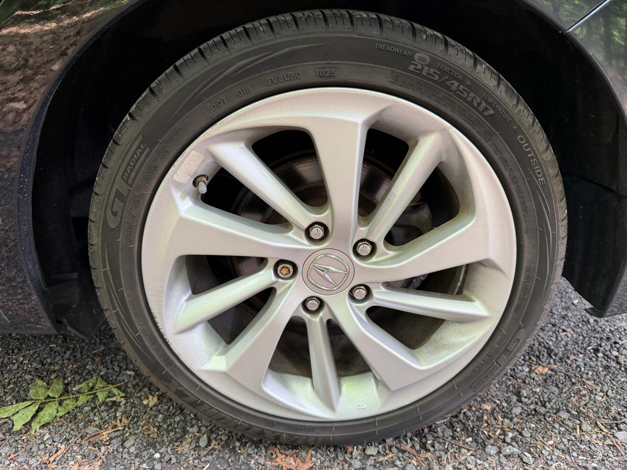 Acura ILX 8-Spd AT w/ Premium Package 2017