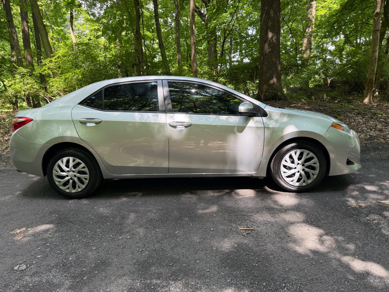 Toyota Corolla L CVT 2018