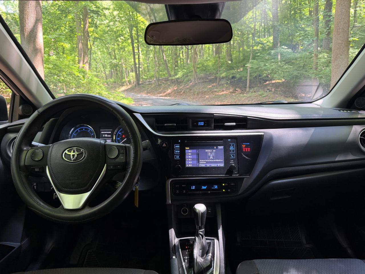 Toyota Corolla L CVT 2018