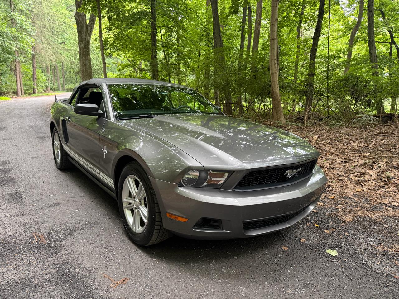 Gray 2011 Ford Mustang Convertible Rear-Wheel Drive Manual