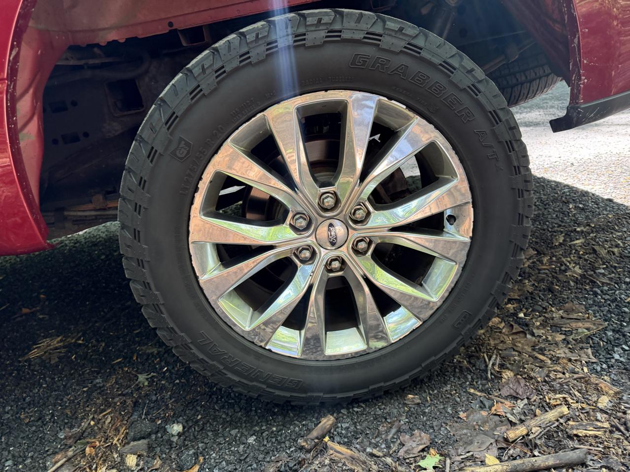 Ford F-150 XL SuperCrew 5.5-ft. Bed 4WD 2015