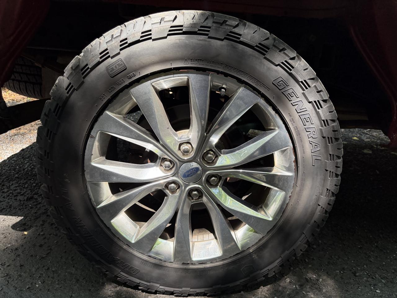 Ford F-150 XL SuperCrew 5.5-ft. Bed 4WD 2015