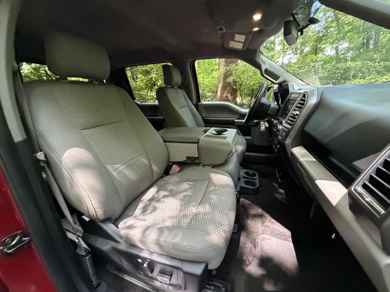 Ford F-150 XL SuperCrew 5.5-ft. Bed 4WD 2015