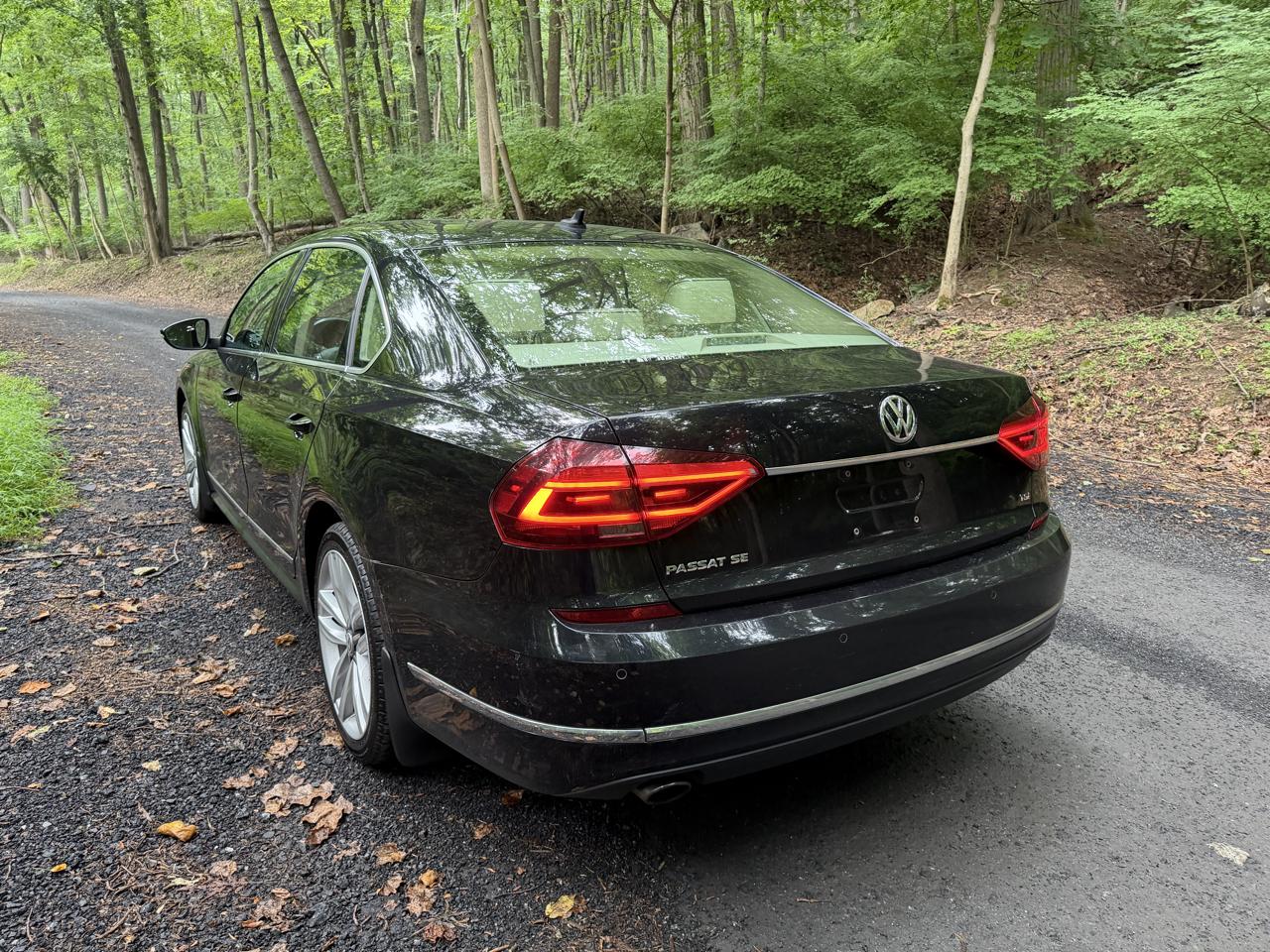 Volkswagen Passat SE w/Technology 2017