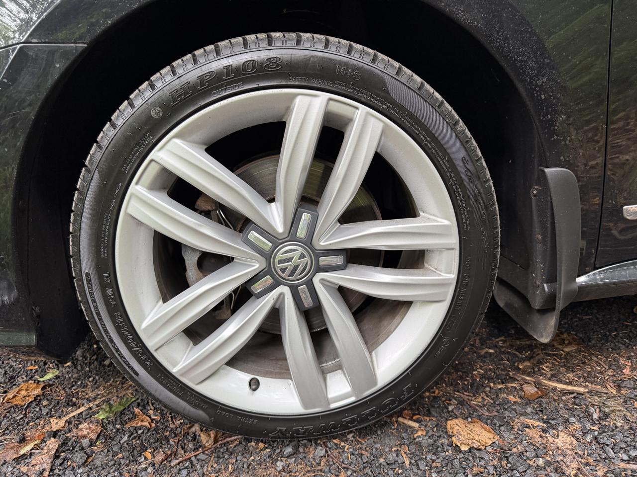 Volkswagen Passat SE w/Technology 2017