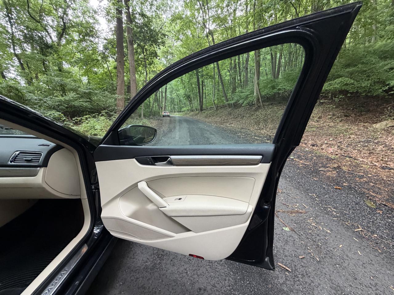 Volkswagen Passat SE w/Technology 2017